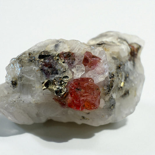 Natural Ruby Gemstone Specimen - Hunza, Pakistan - 10g - 3.5x2x1 cm