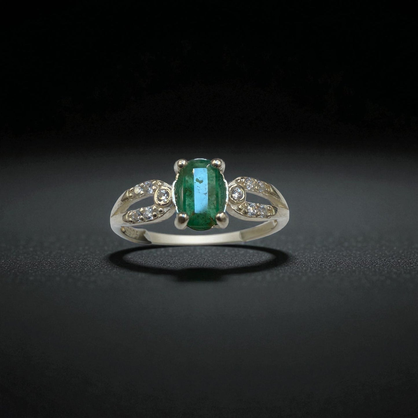 Natural Emerald Ring in Silver with Brilliant Luster