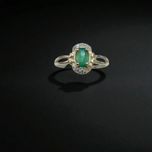 Natural Emerald Ring in Silver made with Swat Emerald
