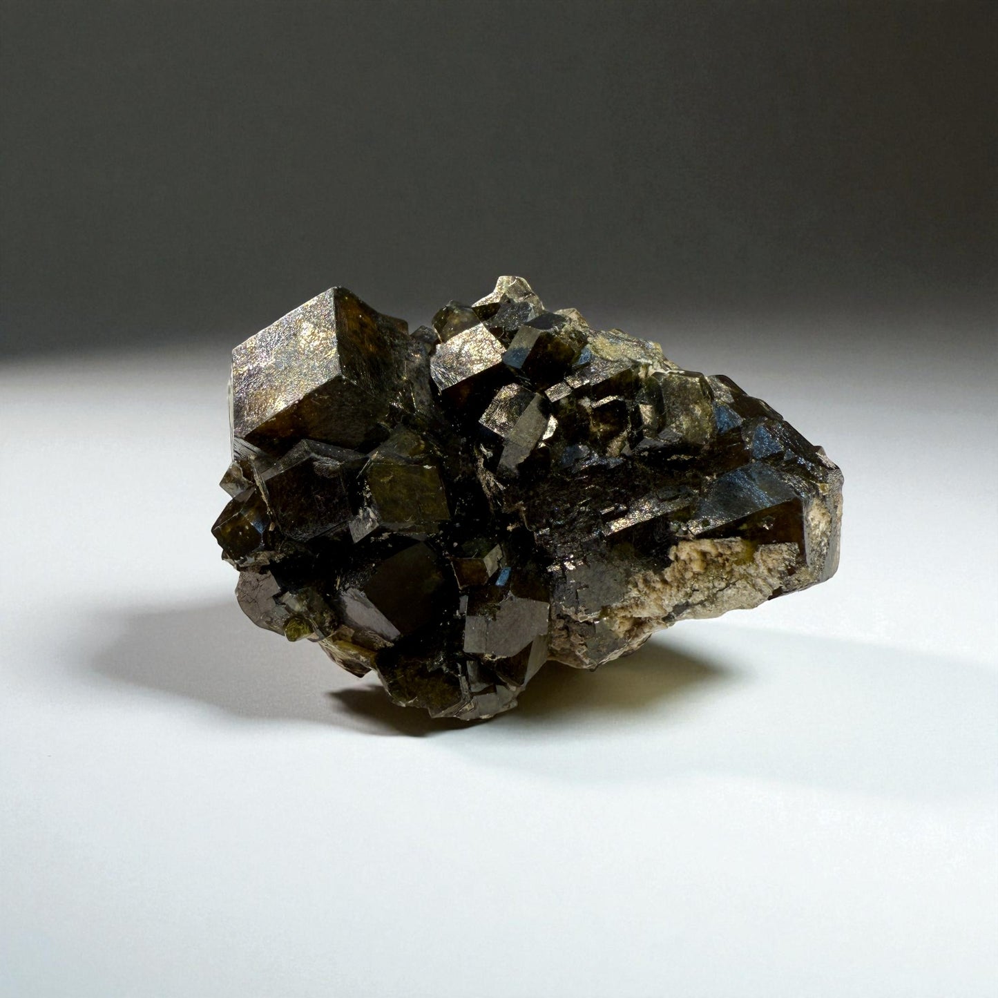 Andradite Garnet Melanite Specimen - Pakistan - 5x3.2x2 cm - 62 gram