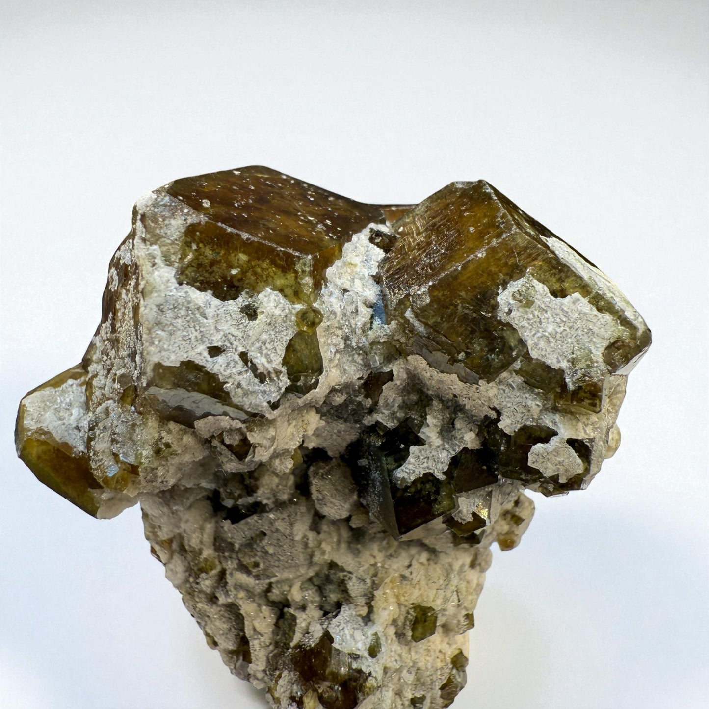 Andradite Garnet Specimen - Skardu Pakistan - 74 gram - 4x2.5x5cm