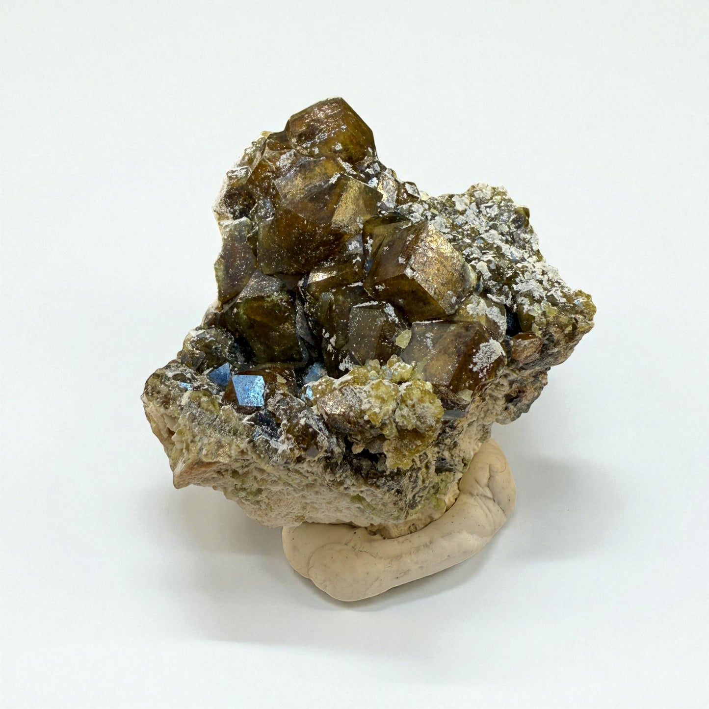 Andradite Garnet Specimen - Skardu Pakistan - 157g - 6.5x5.5X4