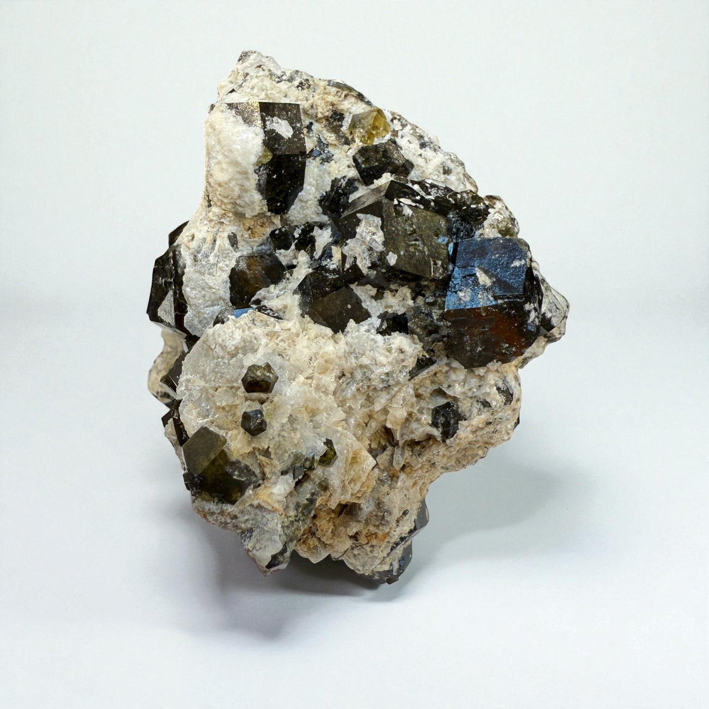 Andradite Garnet Specimen - Skardu Pakistan - 357g - 8.5x6x5 cm