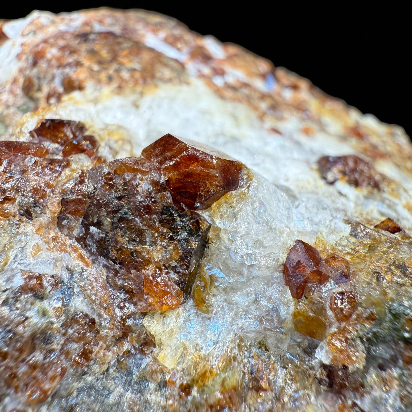 Andradite Garnet Specimen from Pakistan | Natural Collector Specimens - 885g - 11x11x5.5 cm