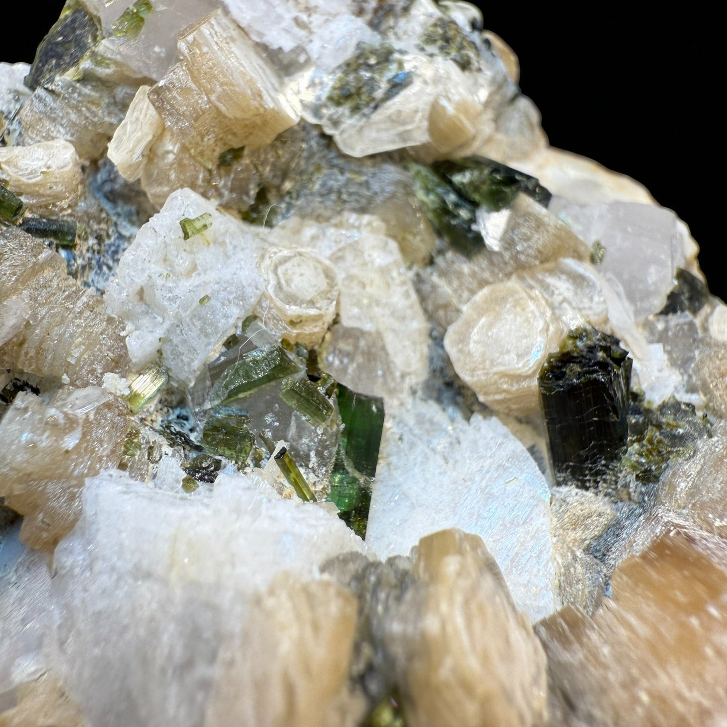 Green Tourmaline on Feldspar - Skardu Pakistan - 422g - 10.5x8.5x4 cm