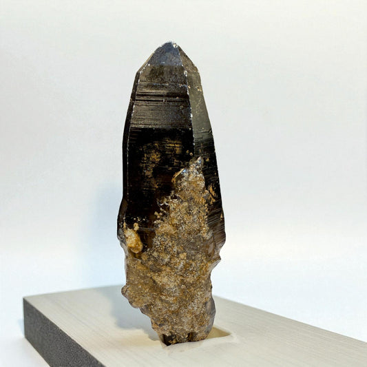 Smoky Quartz Gemstone Specimen - Skardu Pakistan - 33g - 7.5x2.5x1.5 cm