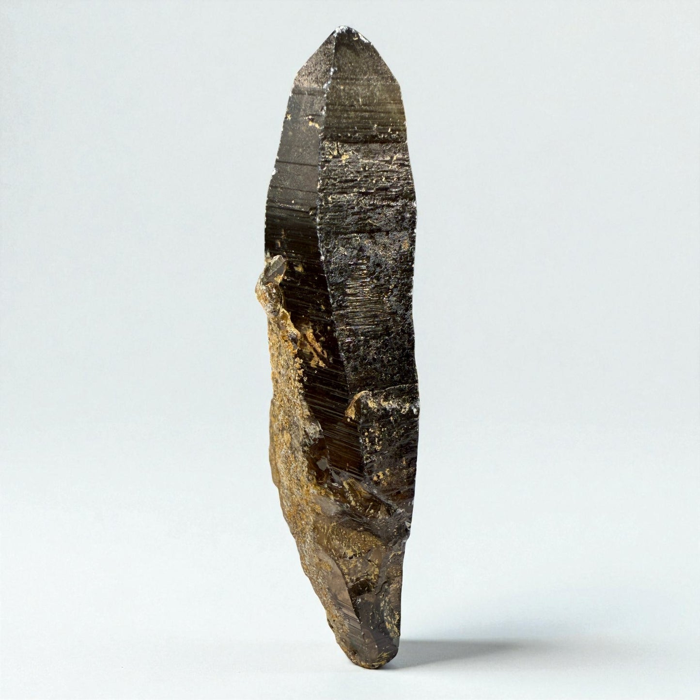 Smoky Quartz Gemstone Specimen - Skardu Pakistan - 33g - 7.5x2.5x1.5 cm