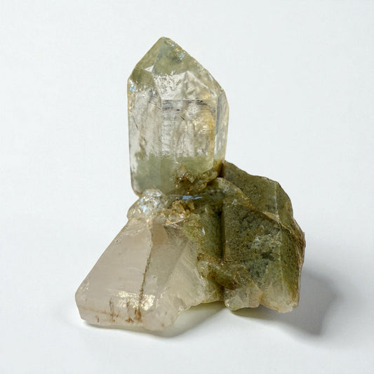 Chlorite Quartz from Gilgit | Stunning Natural Crystal for Collectors - 16g - 3.5x3x2.cm5
