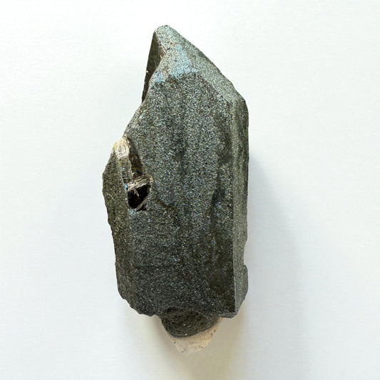 Chlorite Quartz Gemstone Specimens - Skardu Pakistan - 224g -11x5x4 cm