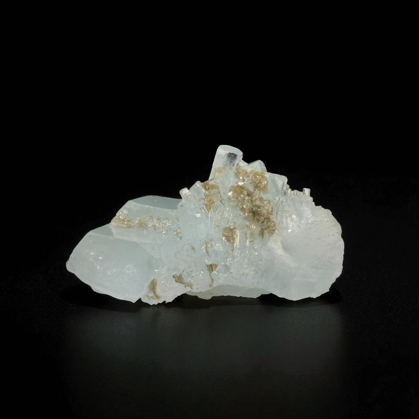 Aquamarine Crystal with Muscovite - Nagar Valley - 84g - 6.5x5.5x3 cm