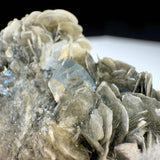 Aquamarine Crystal with Muscovite - Nagar Valley - 265g - 9x6.5x4 cm