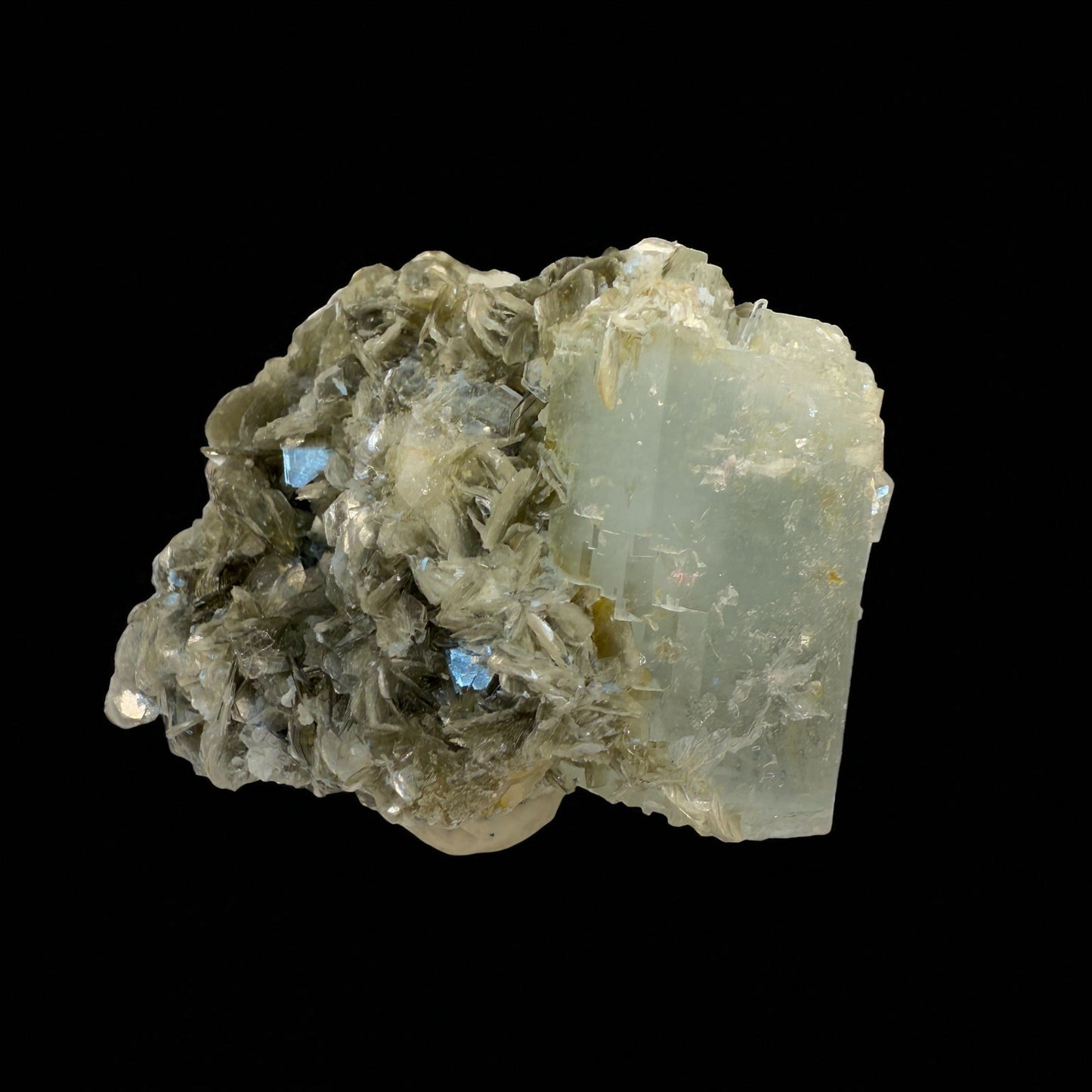 Aquamarine Crystal with Muscovite - Nagar Valley - 84g - 5x4.5x3 cm
