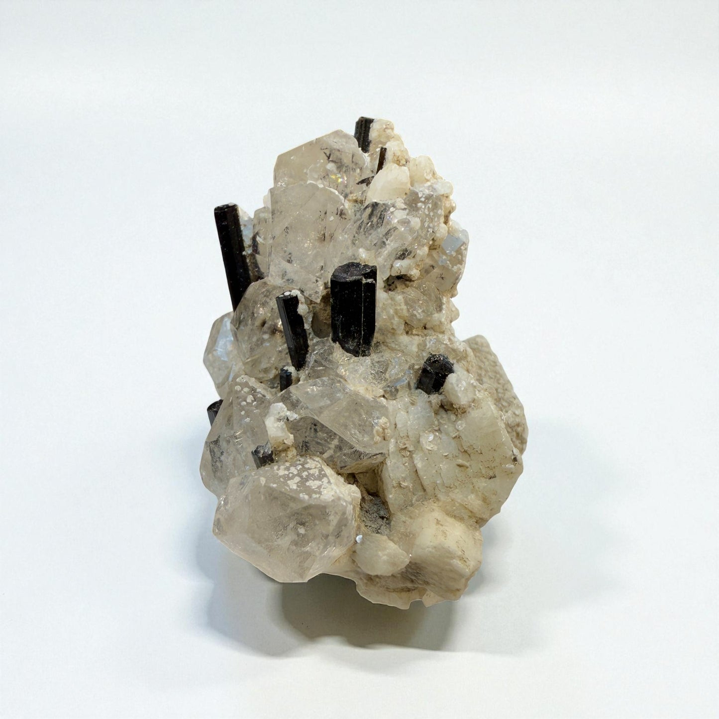 Black Tourmaline on Quartz - Skardu Pakistan - 36g - 4.5x3.5x3 cm