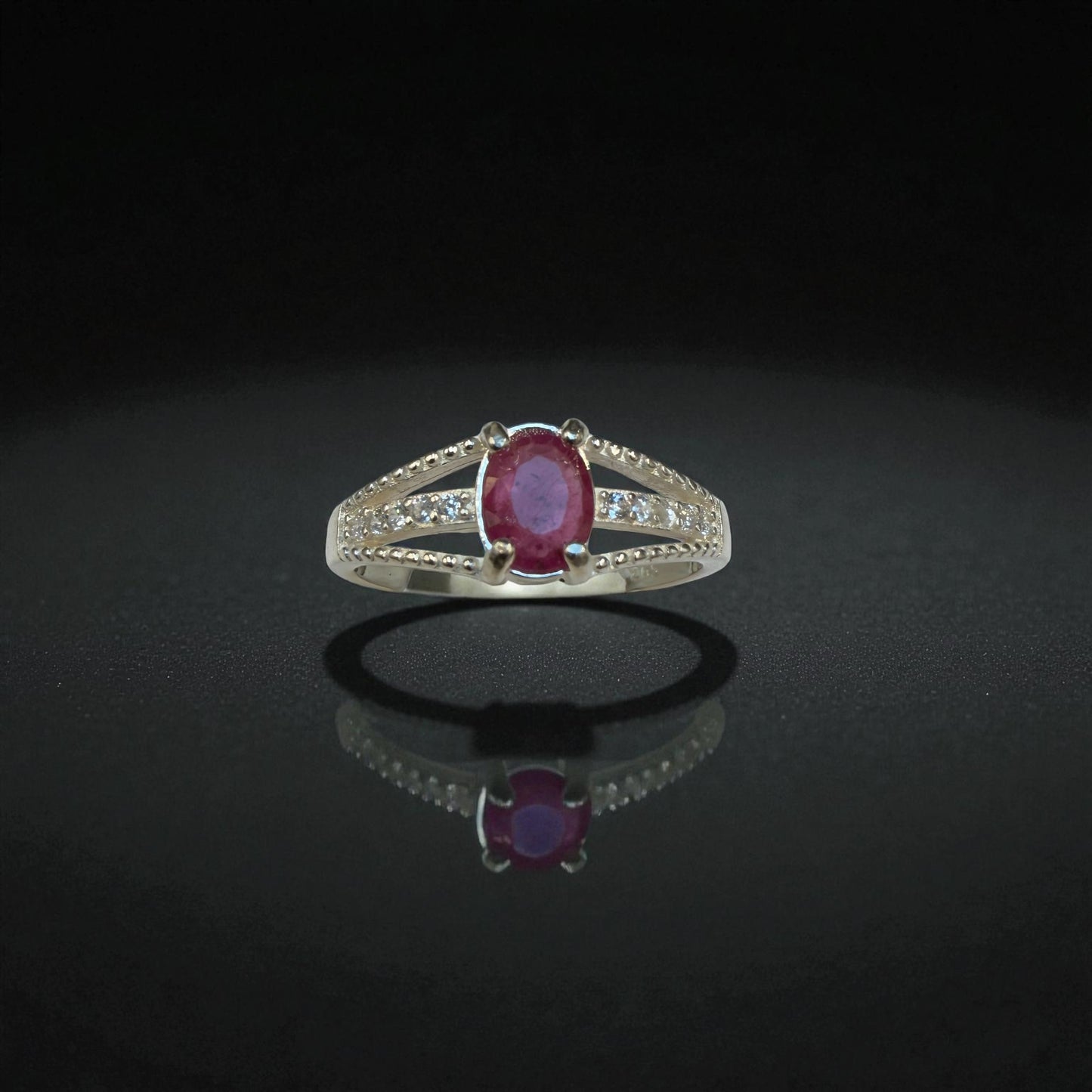 Natural Ruby Gemstone Ring – Vibrant Red Stone on Elegant Silver Band