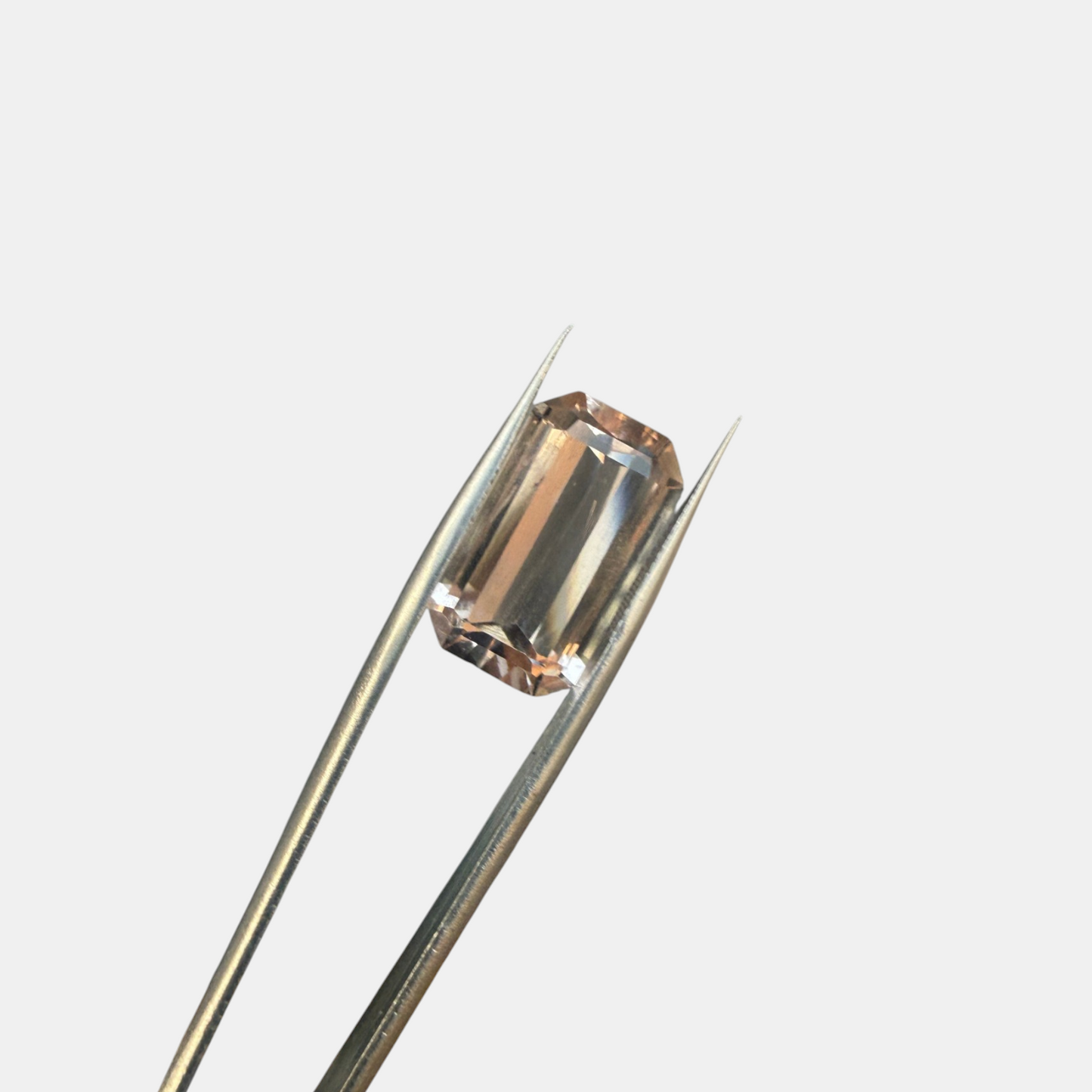21.2 Carat Natural Topaz Gemstone Emerald Cut – Pakistan